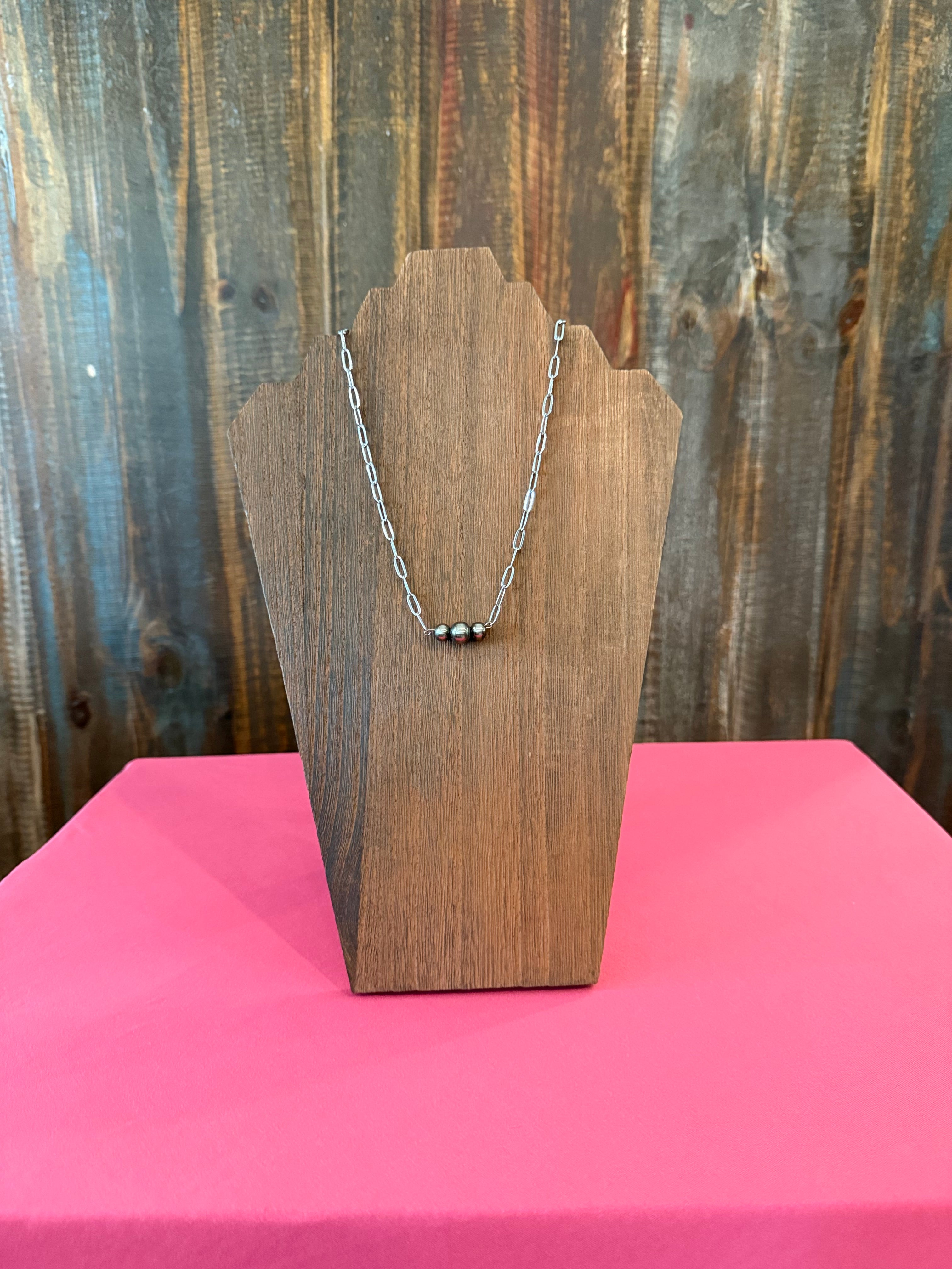 Paperclip chain Navajo pearl bar necklace